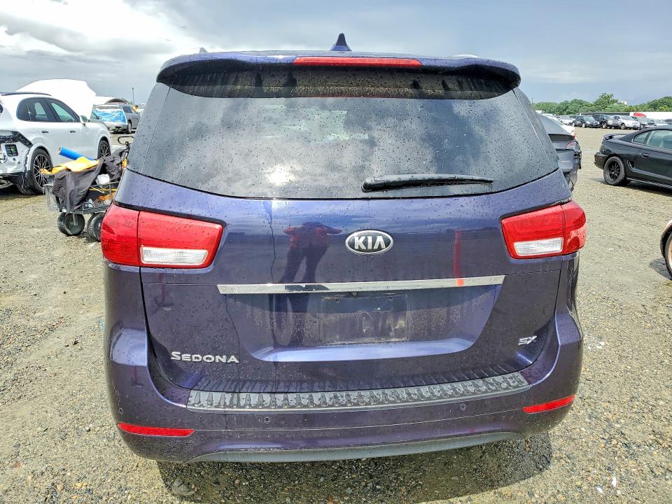 Продажа на аукционе авто 2018 Kia Sedona, vin: KNDMC5C18J6389933, номер лота: 46655976