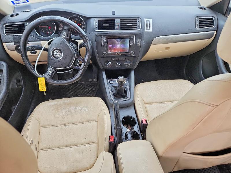50644986 :رقم المزاد ، 3VWB67AJXHM321184 vin ، 2017 Volkswagen Jetta مزاد بيع