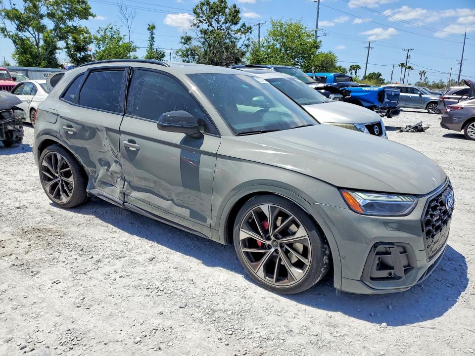2021 Audi Sq5 მანქანა იყიდება აუქციონზე, vin: WA1C4AFY5M2100555, აუქციონის ნომერი: 50564226