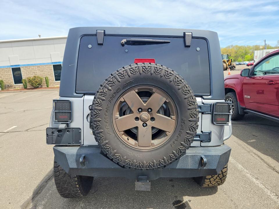 51804296 :رقم المزاد ، 1C4HJWDG3HL670971 vin ، 2017 Jeep Wrangler Unlimited مزاد بيع