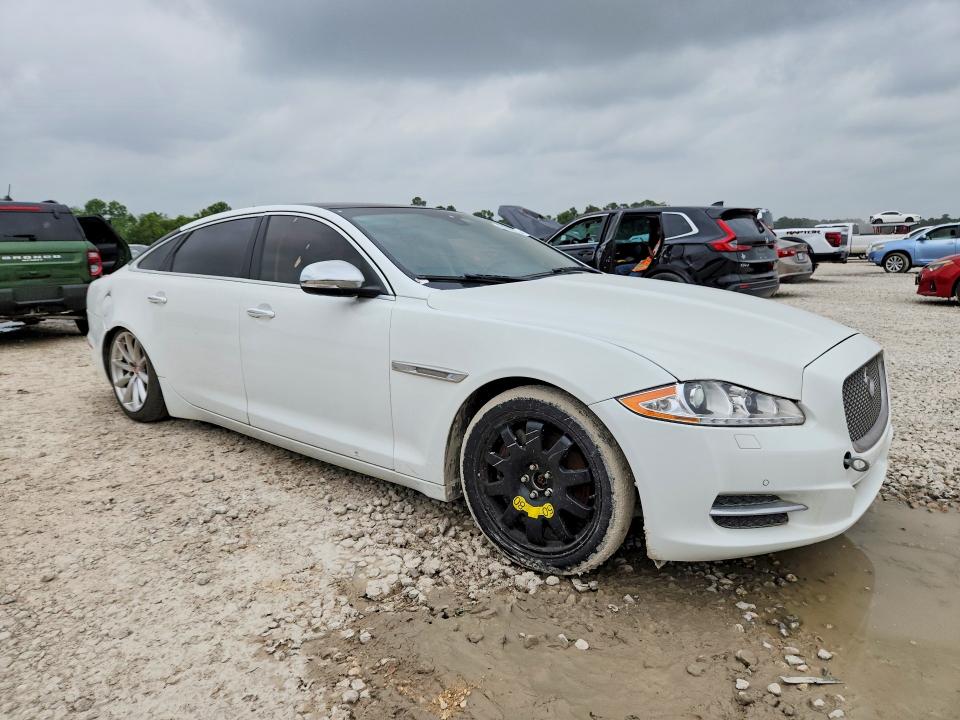 Aukcja sprzedaży 2015 Jaguar Xjl, vin: SAJWJ2GD4F8V81235, numer aukcji: 51803376