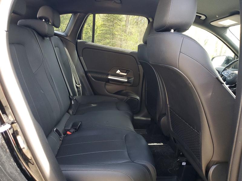 51447746 :رقم المزاد ، W1N4N4HB5NJ412442 vin ، 2022 Mercedes-benz Gla مزاد بيع