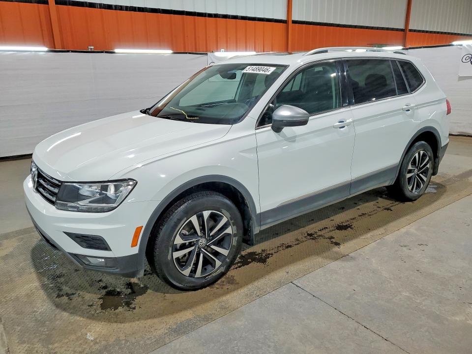 51489046 :رقم المزاد ، 3VV2B7AX7MM098942 vin ، 2021 Volkswagen Tiguan مزاد بيع