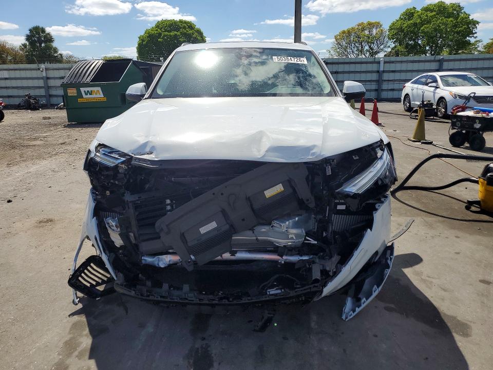 2025 Audi Q7 მანქანა იყიდება აუქციონზე, vin: WA1LVBF73SD025494, აუქციონის ნომერი: 50384726