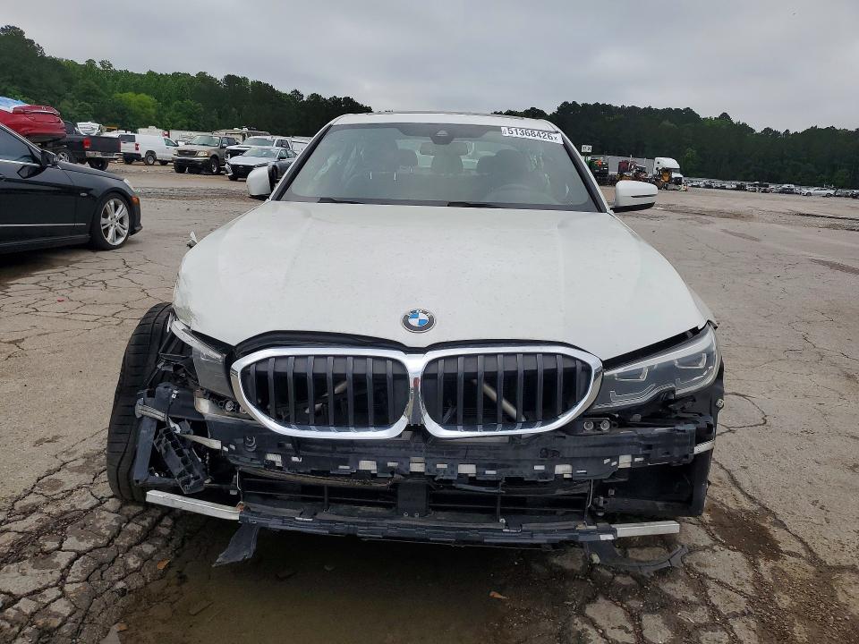 Продаж на аукціоні авто 2021 Bmw 330xi, vin: 3MW5R7J02M8C15150, номер лоту: 51368426
