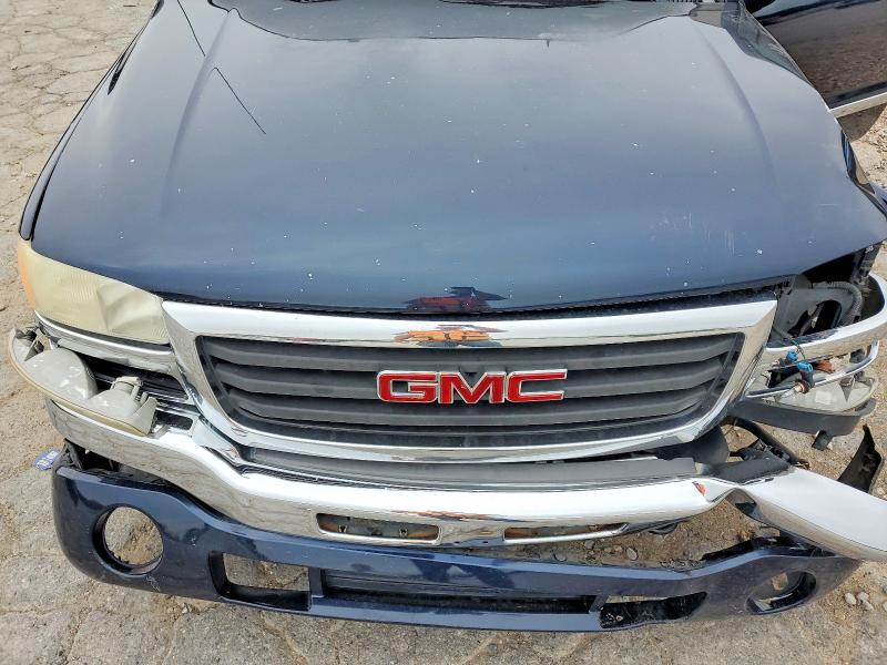 Продажа на аукционе авто 2005 Gmc New Sierra, vin: 2GTEC13T451360926, номер лота: 51962736