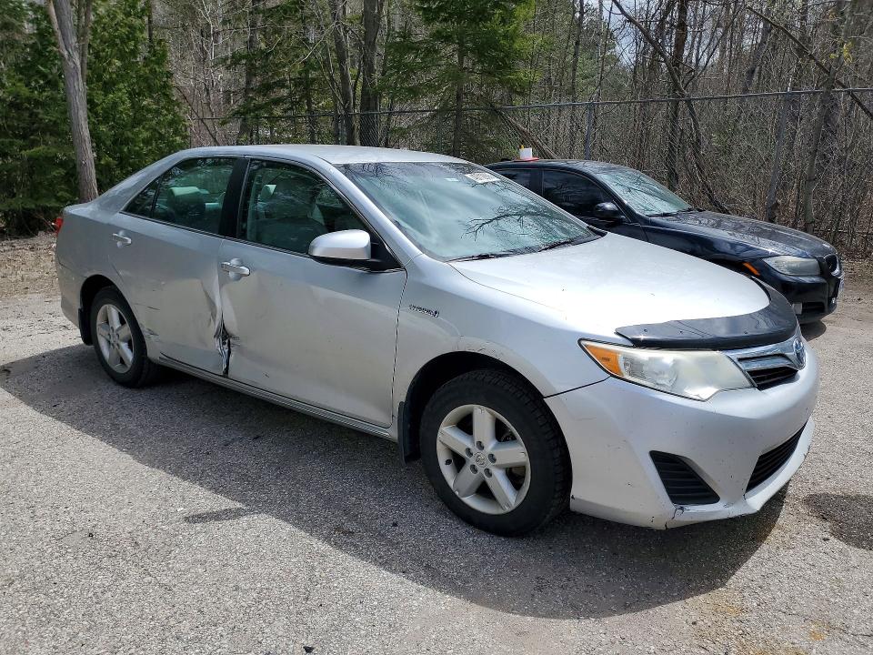 2014 Toyota Camry Hybrid მანქანა იყიდება აუქციონზე, vin: 4T1BD1FK0EU109128, აუქციონის ნომერი: 49712936