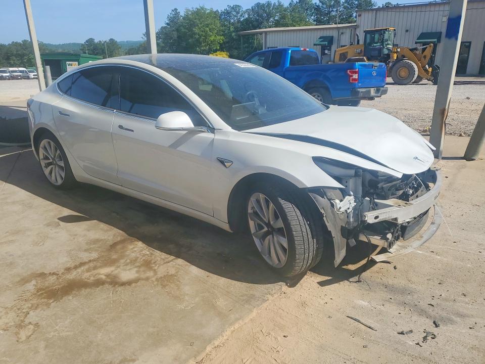 2020 Tesla Model 3 მანქანა იყიდება აუქციონზე, vin: 5YJ3E1EBXLF667369, აუქციონის ნომერი: 49365516
