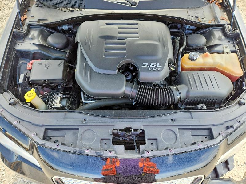 49486626 :رقم المزاد ، 2C3CCAEG2JH191681 vin ، 2018 Chrysler 300 مزاد بيع