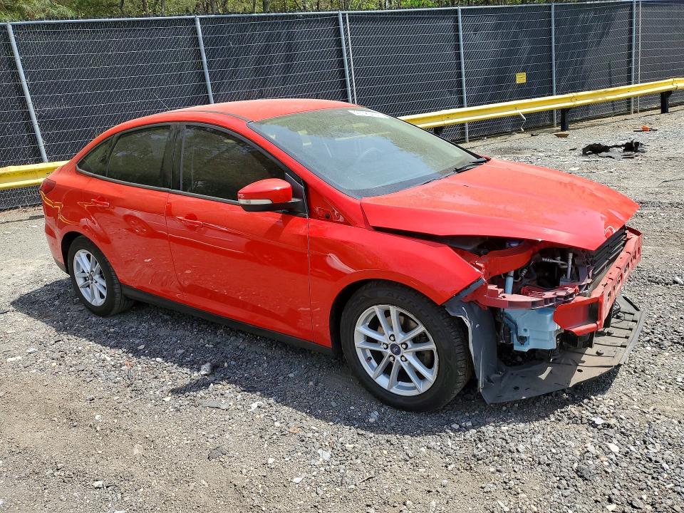 49720496 :رقم المزاد ، 1FADP3F2XGL402761 vin ، 2016 Ford Focus مزاد بيع
