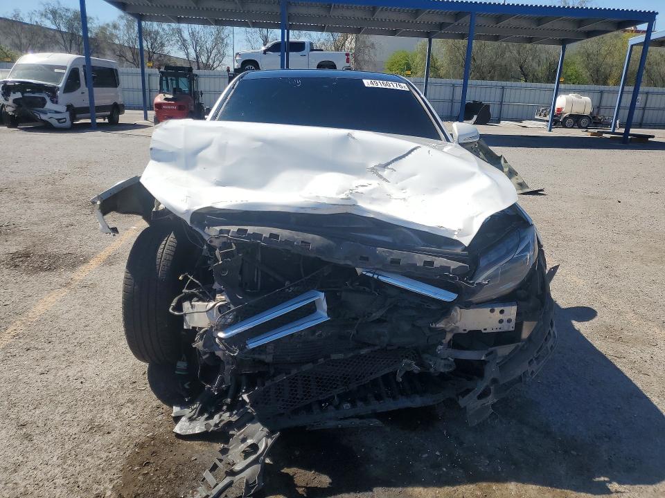 49160176 :رقم المزاد ، 55SWF4KB8FU083166 vin ، 2015 Mercedes-benz C مزاد بيع