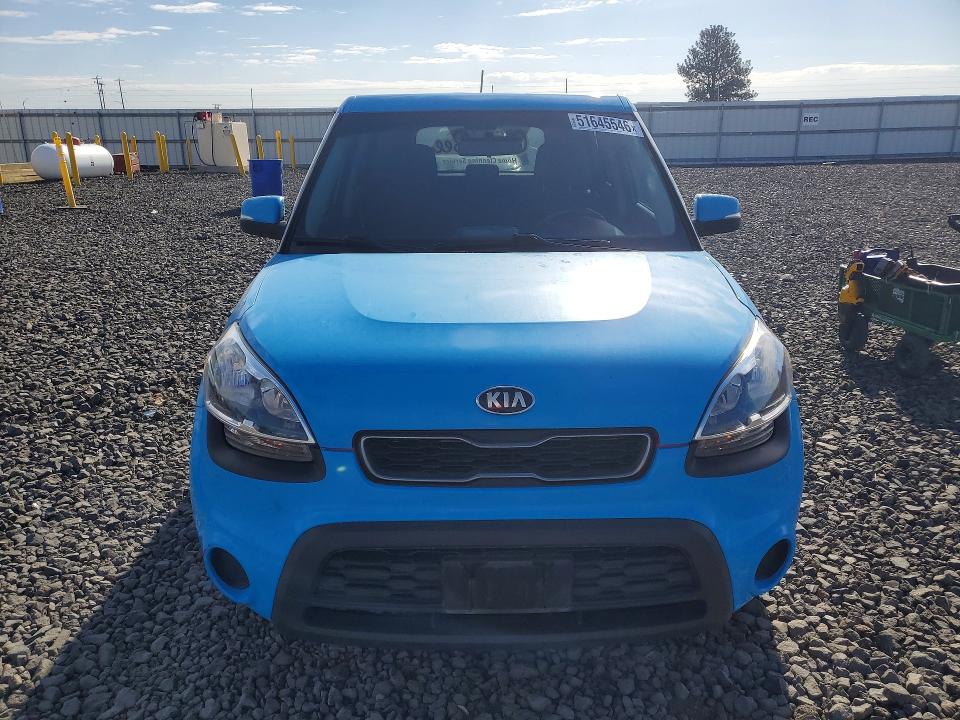 51645546 :رقم المزاد ، KNDJT2A60D7628373 vin ، 2013 Kia Soul مزاد بيع