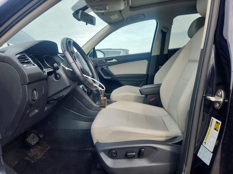 2018 Volkswagen Tiguan მანქანა იყიდება აუქციონზე, vin: 3VV2B7AX2JM151042, აუქციონის ნომერი: 49555146