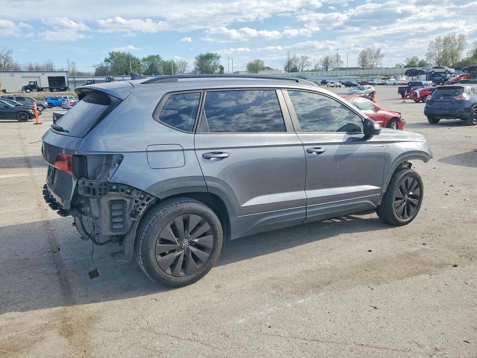 49306416 :رقم المزاد ، 3VVCX7B20NM001932 vin ، 2022 Volkswagen Taos مزاد بيع