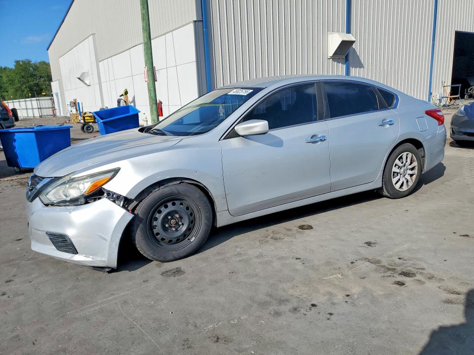 Продажа на аукционе авто 2017 Nissan Altima, vin: 1N4AL3AP8HC232368, номер лота: 49825756