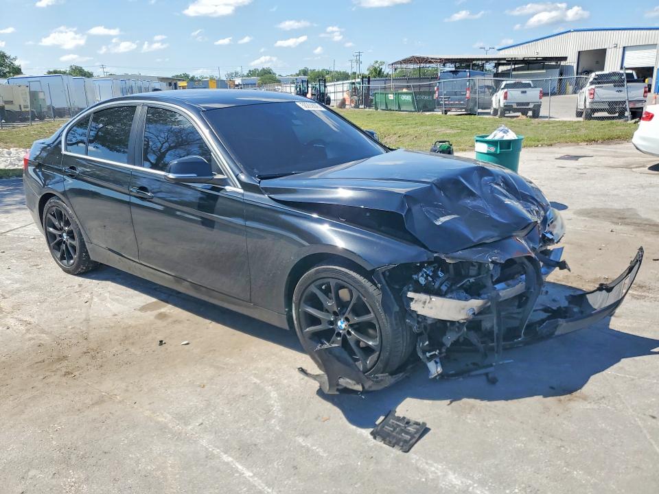 50292876 :رقم المزاد ، WBA3B1G57FNT03364 vin ، 2015 Bmw 320 مزاد بيع