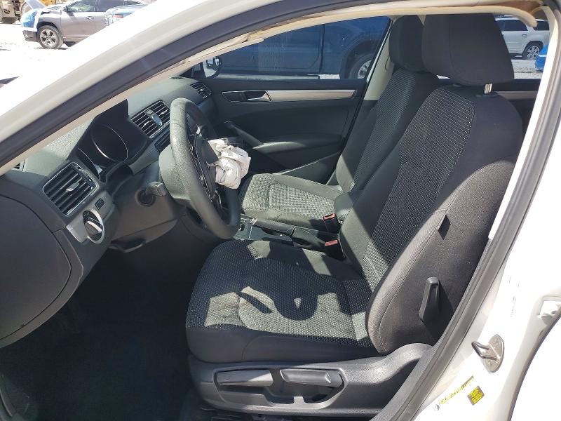 50945816 :رقم المزاد ، 1VWAT7A30GC053008 vin ، 2016 Volkswagen Passat مزاد بيع