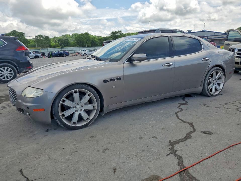 2005 Maserati Quattroporte მანქანა იყიდება აუქციონზე, vin: ZAMCE39A250018983, აუქციონის ნომერი: 47814226