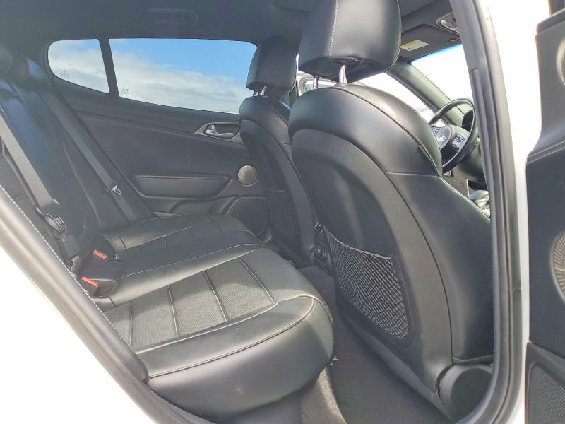 50637106 :رقم المزاد ، KNAE55LC5M6096654 vin ، 2021 Kia Stinger مزاد بيع