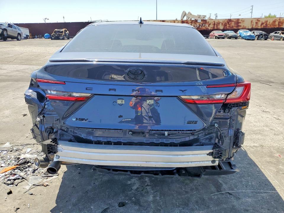 51855406 :رقم المزاد ، 4T1DAACKXTU697252 vin ، 2026 Toyota Camry مزاد بيع
