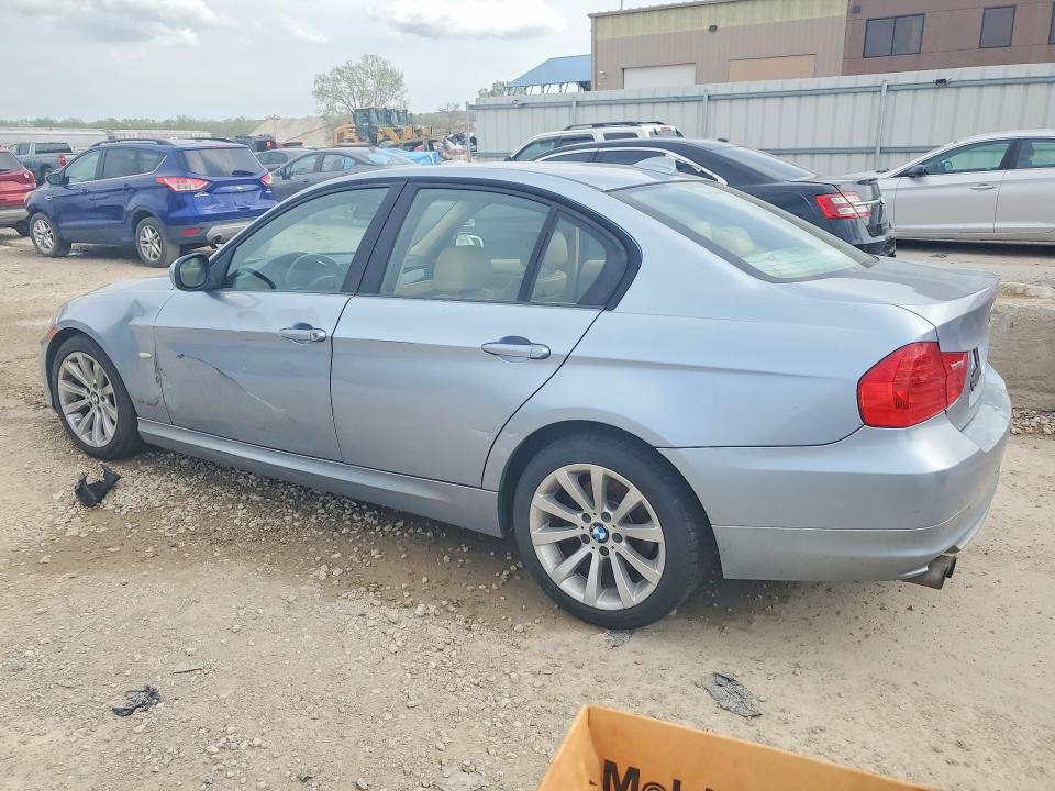 49468536 :رقم المزاد ، WBAPH7C5XBE850857 vin ، 2011 Bmw 328 مزاد بيع