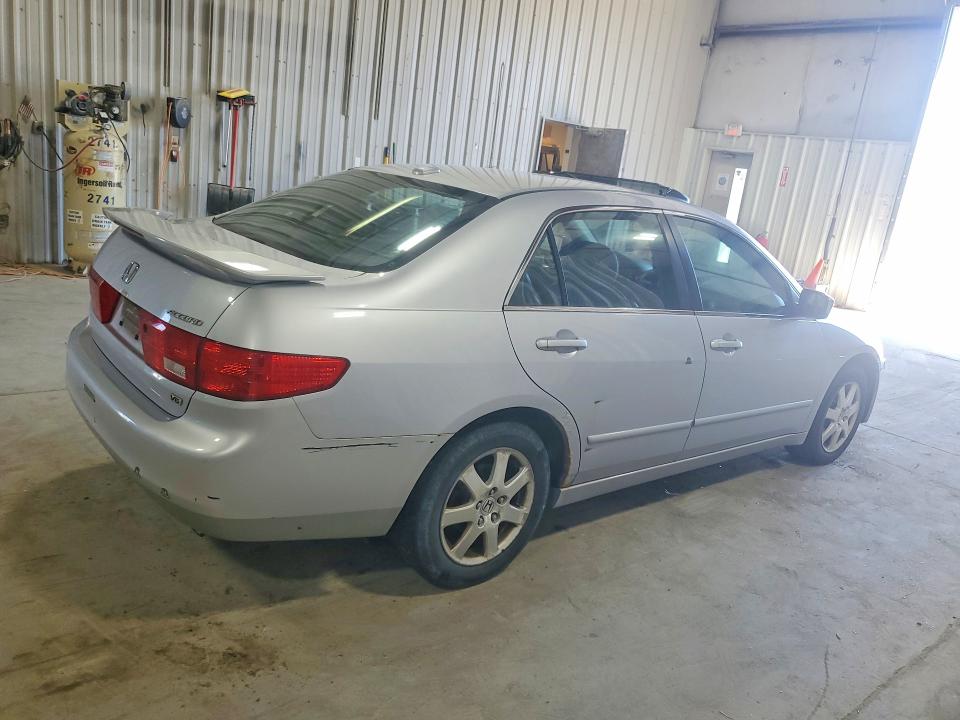 51566166 :رقم المزاد ، 1HGCM66555A004068 vin ، 2005 Honda Accord مزاد بيع