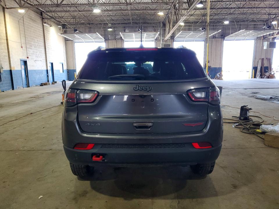50447346 :رقم المزاد ، 3C4NJDDB0NT104584 vin ، 2022 Jeep Compass مزاد بيع