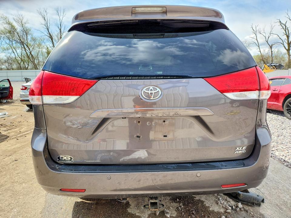 Продажа на аукционе авто 2013 Toyota Sienna, vin: 5TDDK3DC5DS053796, номер лота: 50404406
