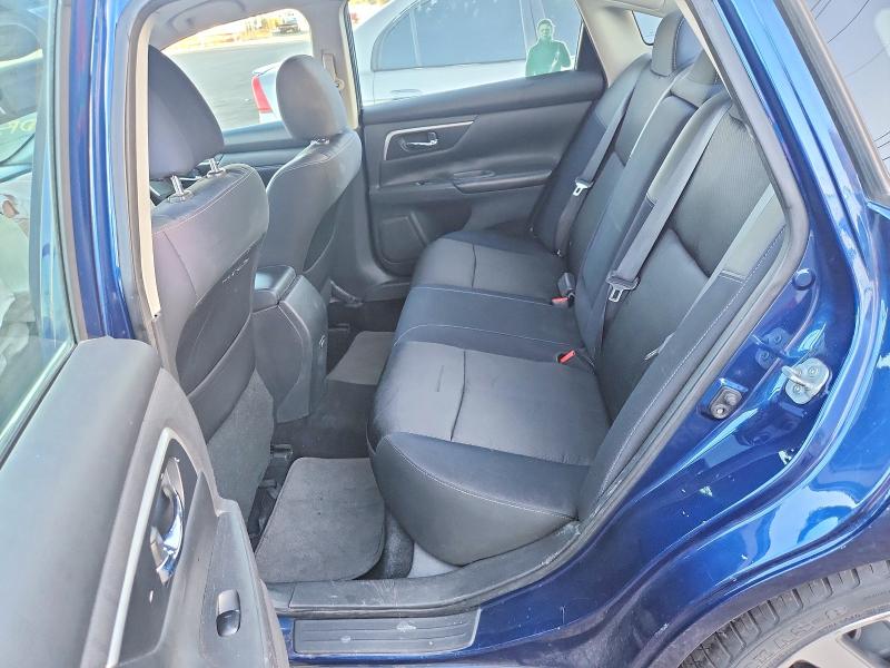2017 Nissan Altima მანქანა იყიდება აუქციონზე, vin: 1N4AL3AP2HC131858, აუქციონის ნომერი: 48874836