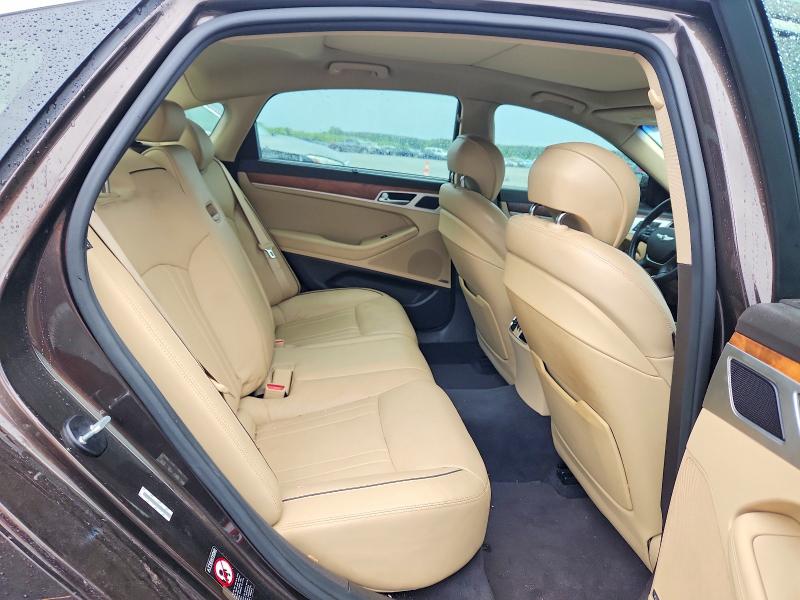 2015 Hyundai Genesis მანქანა იყიდება აუქციონზე, vin: KMHGN4JF7FU061028, აუქციონის ნომერი: 51621876
