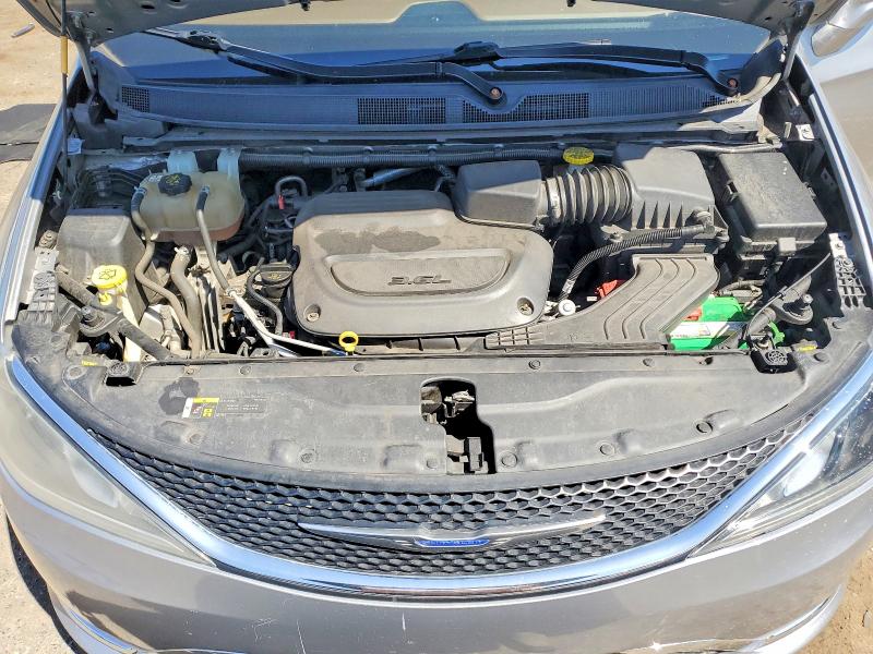 49069236 :رقم المزاد ، 2C4RC1GG2LR271899 vin ، 2020 Chrysler Pacifica مزاد بيع