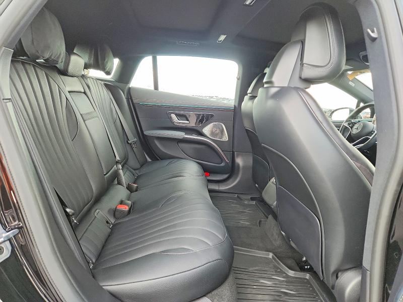 49347096 :رقم المزاد ، W1KCG2EB2PA029590 vin ، 2023 Mercedes-benz Eqs Sedan مزاد بيع