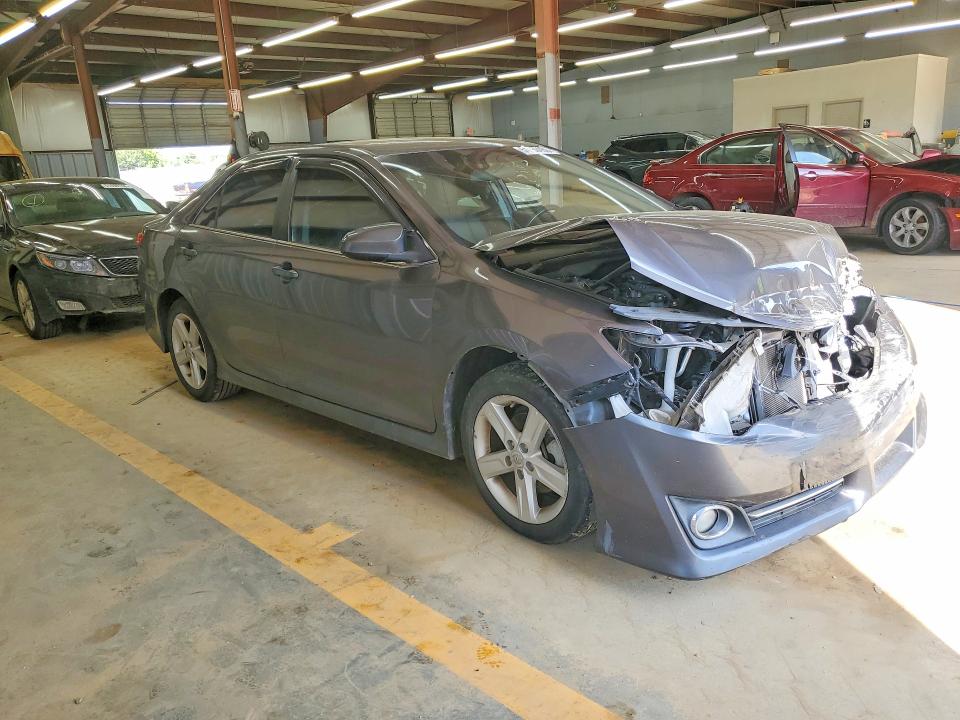 2014 Toyota Camry მანქანა იყიდება აუქციონზე, vin: 4T1BF1FK9EU417909, აუქციონის ნომერი: 51859456