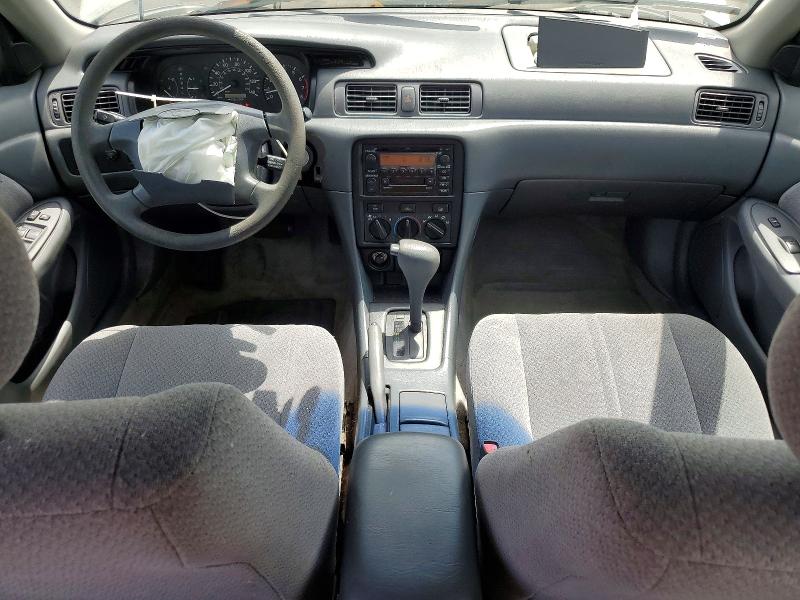 2001 Toyota Camry მანქანა იყიდება აუქციონზე, vin: JT2BG22K610602023, აუქციონის ნომერი: 50892526
