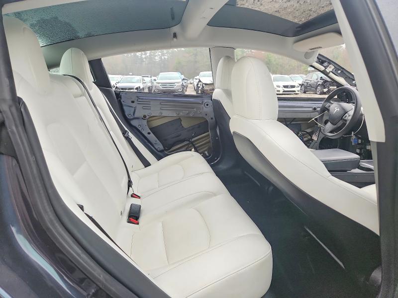 50043296 :رقم المزاد ، 5YJ3E1EB7MF990229 vin ، 2021 Tesla Model 3 مزاد بيع