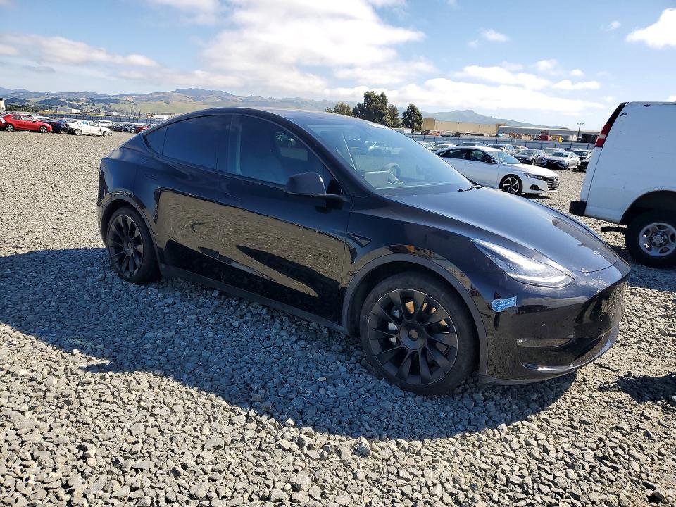 Продажа на аукционе авто 2021 Tesla Model Y, vin: 5YJYGDEE9MF120607, номер лота: 79376225