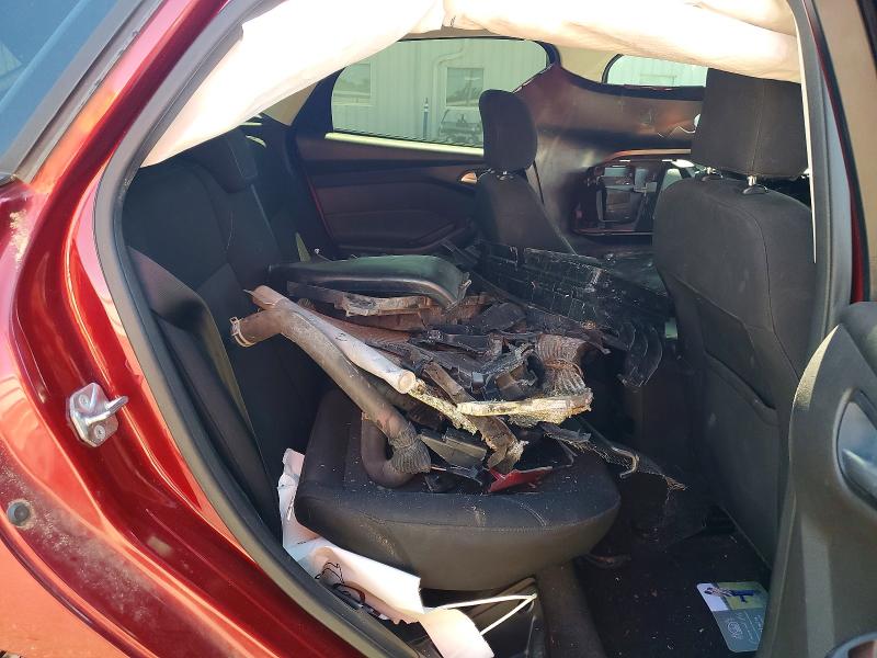48919296 :رقم المزاد ، 1FADP3K22HL231639 vin ، 2017 Ford Focus مزاد بيع