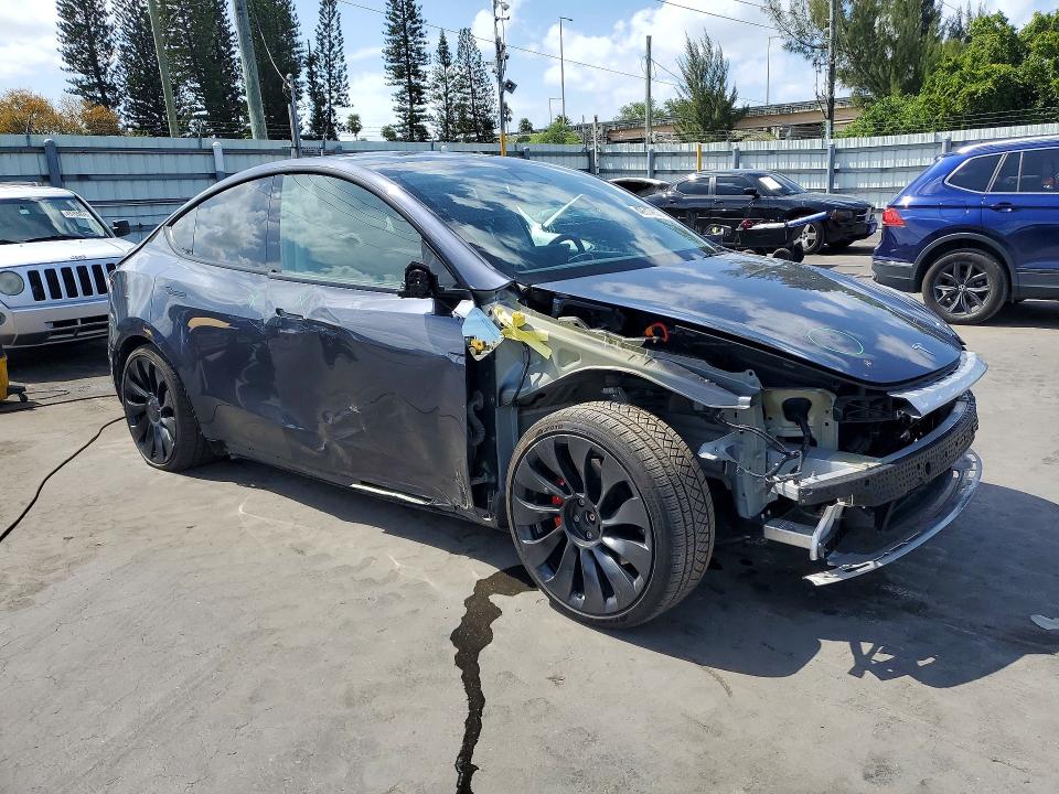 2022 Tesla Model Y მანქანა იყიდება აუქციონზე, vin: 7SAYGDEF8NF379635, აუქციონის ნომერი: 49817806