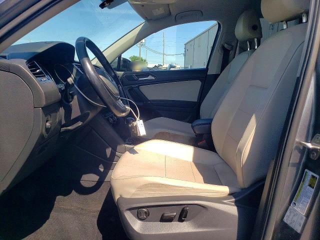 2018 Volkswagen Tiguan მანქანა იყიდება აუქციონზე, vin: 3VV3B7AX3JM146985, აუქციონის ნომერი: 50334646