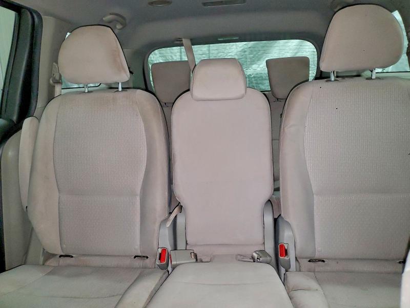 50571156 :رقم المزاد ، KNDMB5C1XH6217786 vin ، 2017 Kia Sedona مزاد بيع