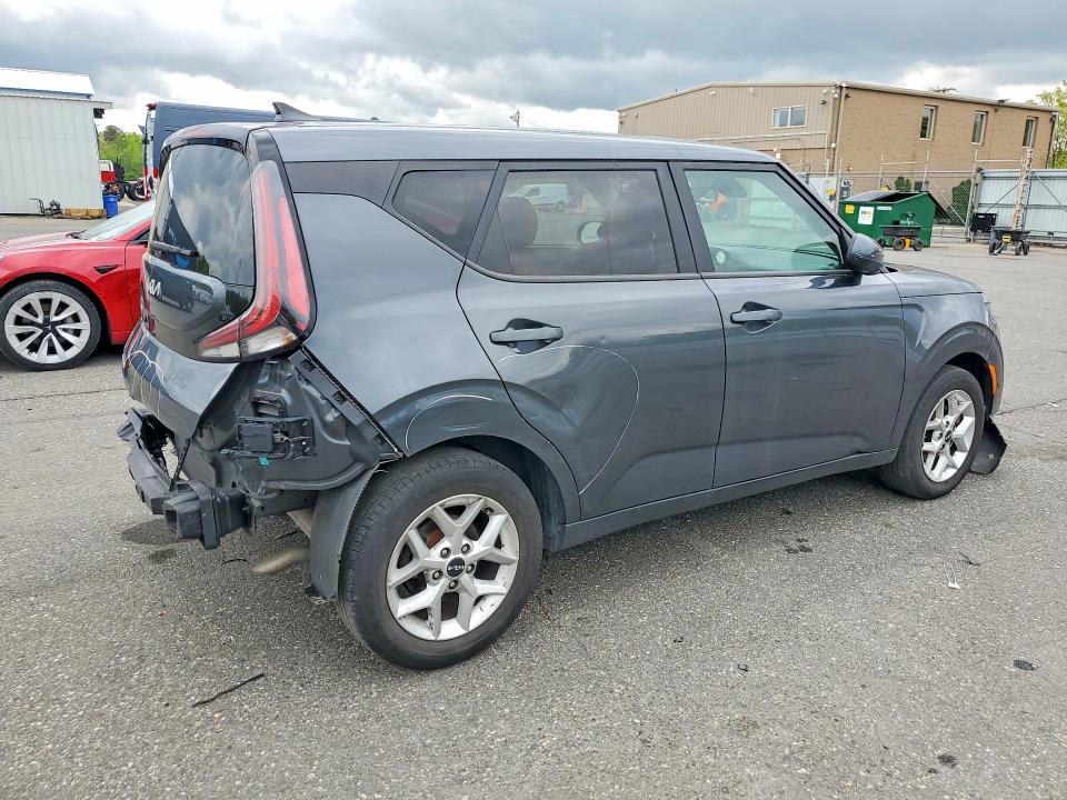 51778946 :رقم المزاد ، KNDJ23AU5P7879739 vin ، 2023 Kia Soul مزاد بيع