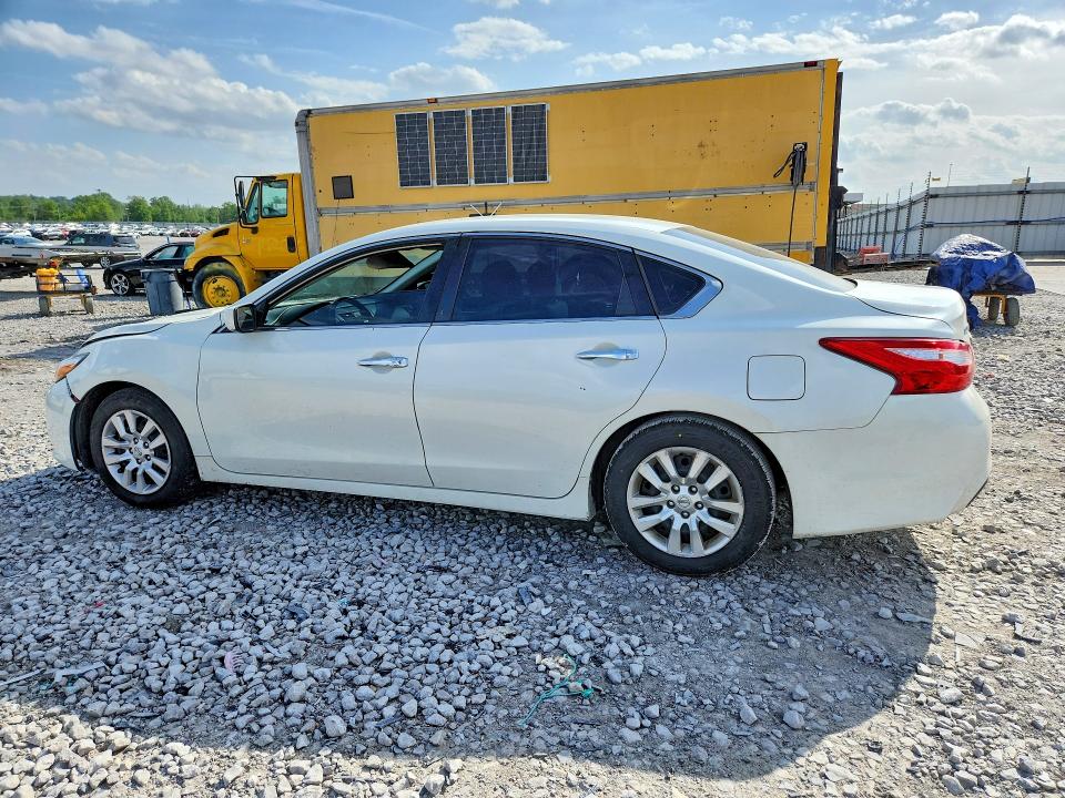 2016 Nissan Altima მანქანა იყიდება აუქციონზე, vin: 1N4AL3AP7GN356294, აუქციონის ნომერი: 51270776
