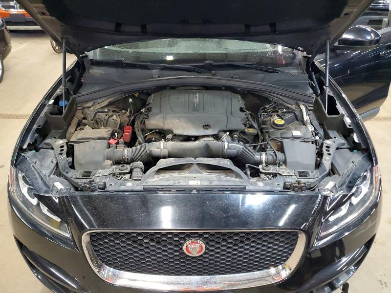 Продаж на аукціоні авто 2017 Jaguar F-pace, vin: SADCJ2BVXHA880147, номер лоту: 48221526
