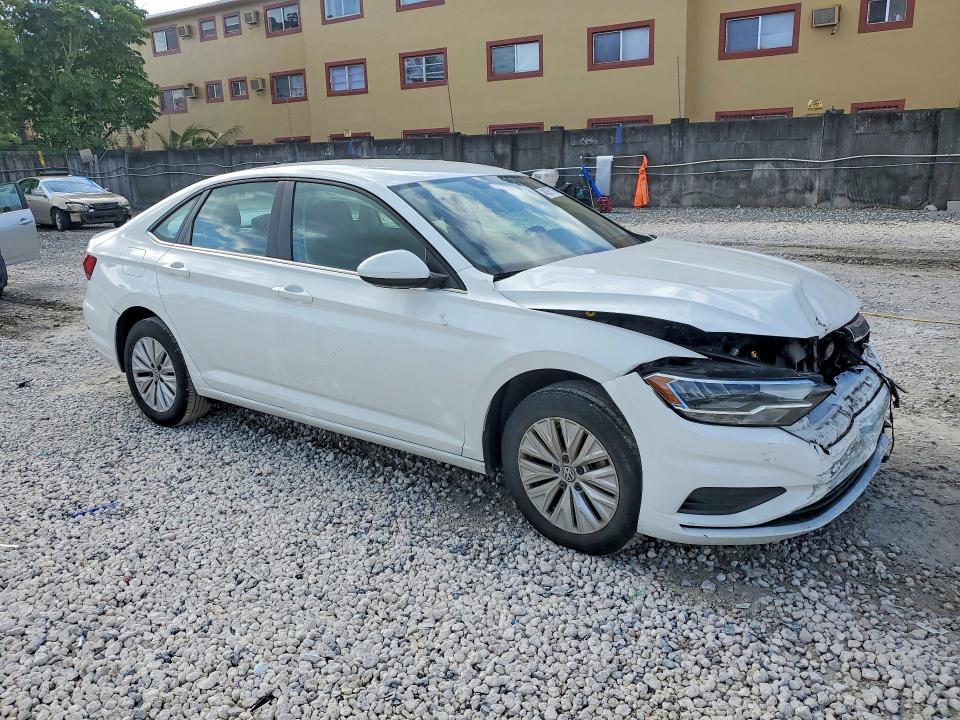 48361186 :رقم المزاد ، 3VWCB7BUXLM058356 vin ، 2020 Volkswagen Jetta مزاد بيع