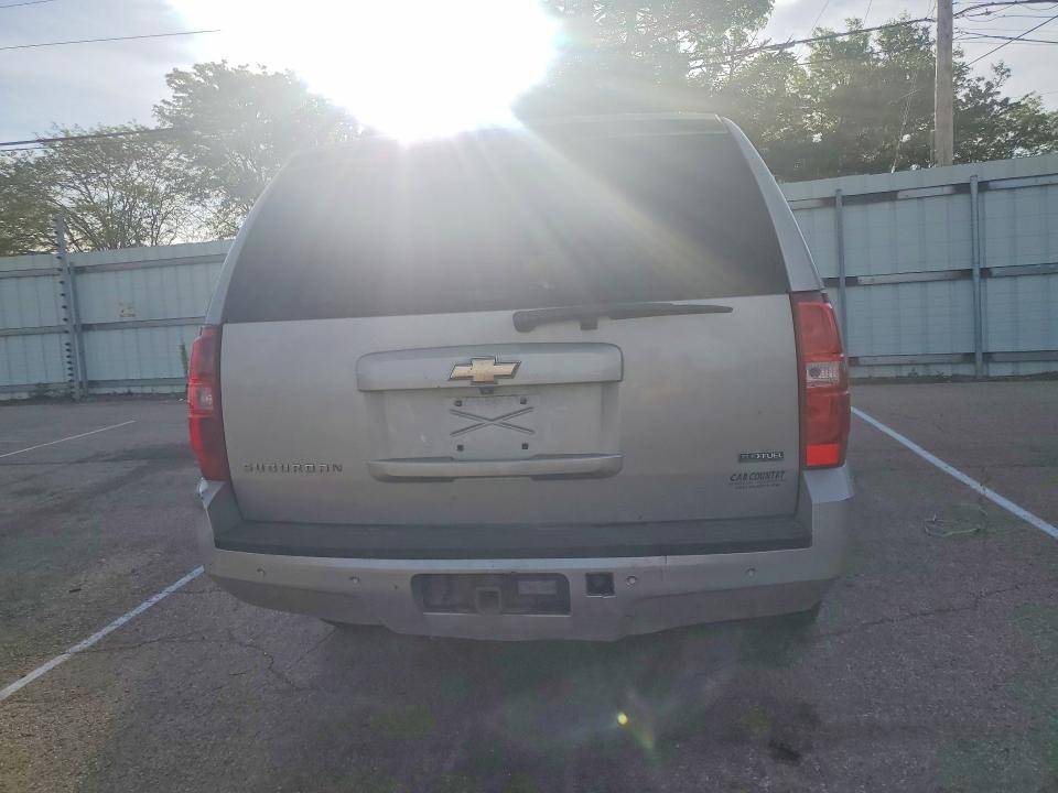 2009 Chevrolet Suburban მანქანა იყიდება აუქციონზე, vin: 1GNFK26309R135433, აუქციონის ნომერი: 55515666