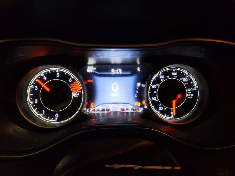 48634986 :رقم المزاد ، 1C4PJLDB6KD433830 vin ، 2019 Jeep Cherokee مزاد بيع