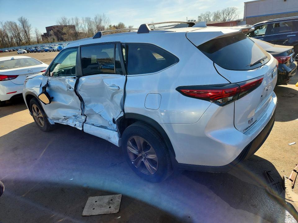2023 Toyota Highlander მანქანა იყიდება აუქციონზე, vin: 5TDABRCH3PS580355, აუქციონის ნომერი: 49317486