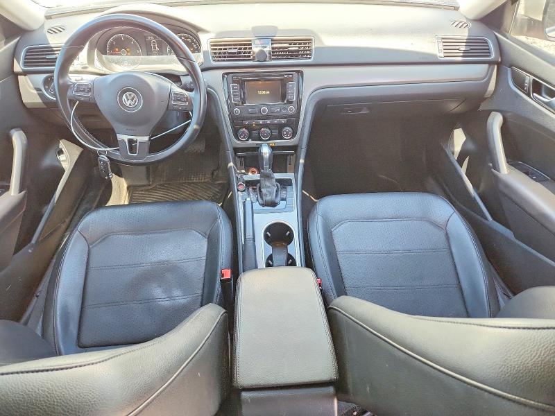 51373996 :رقم المزاد ، 1VWBN7A37EC077124 vin ، 2014 Volkswagen Passat مزاد بيع