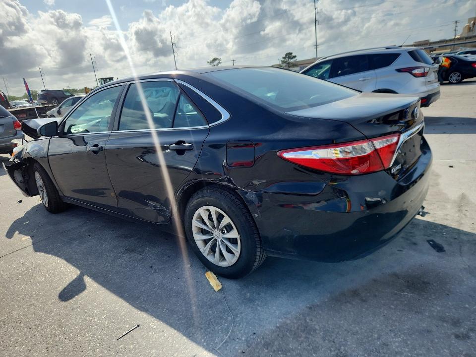 48017416 :رقم المزاد ، 4T1BF1FK5GU133972 vin ، 2016 Toyota Camry مزاد بيع