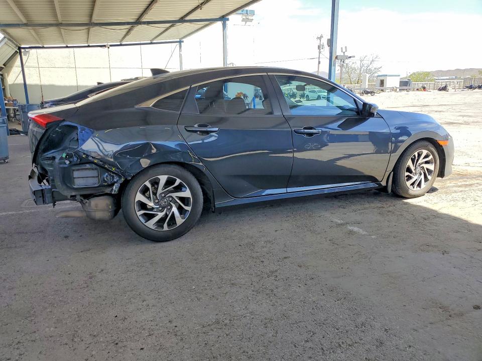 51200096 :رقم المزاد ، 2HGFC2F75JH570253 vin ، 2018 Honda Civic مزاد بيع